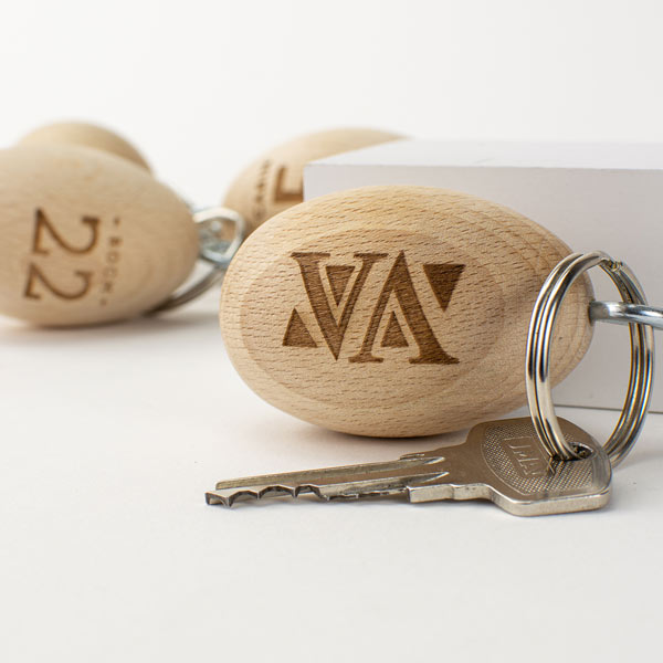 wooden egg keyrings, wooden keyrings, wood key fobs, wooden key chains, wooden keyfob, wooden keyring.